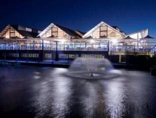Hotel Caves Coastal Bar & Caves Beach